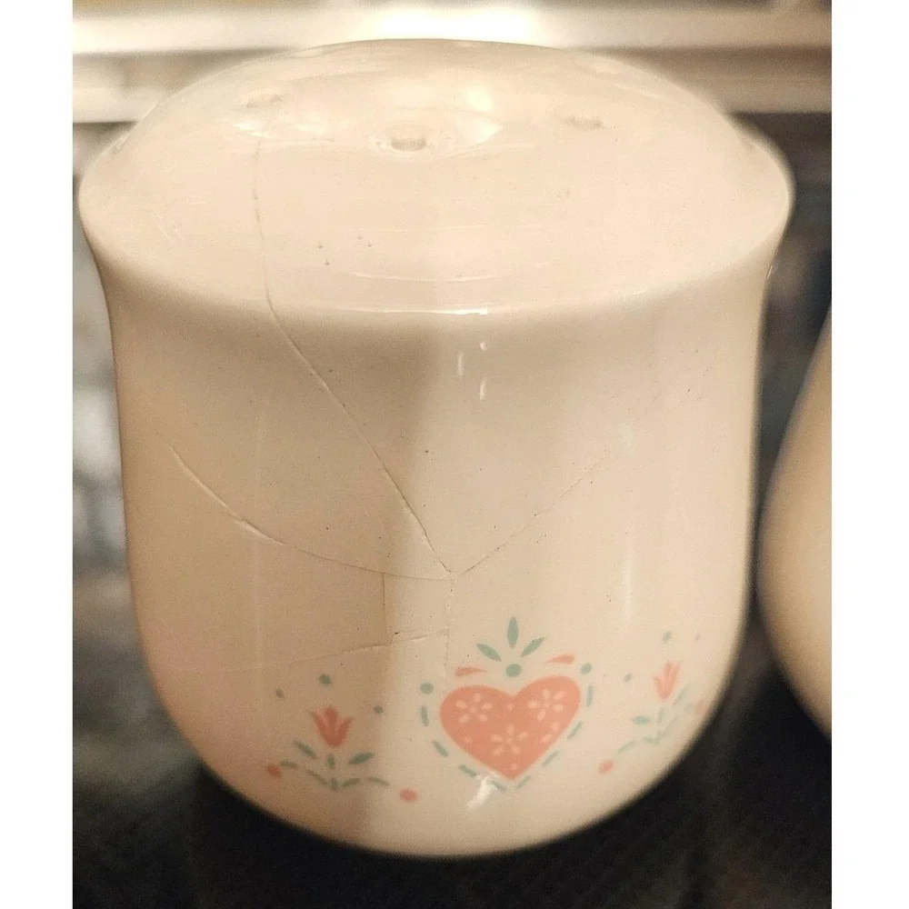 Vintage Heart Salt and Pepper Shakers Pink Floral Country Cottage Made in Japan